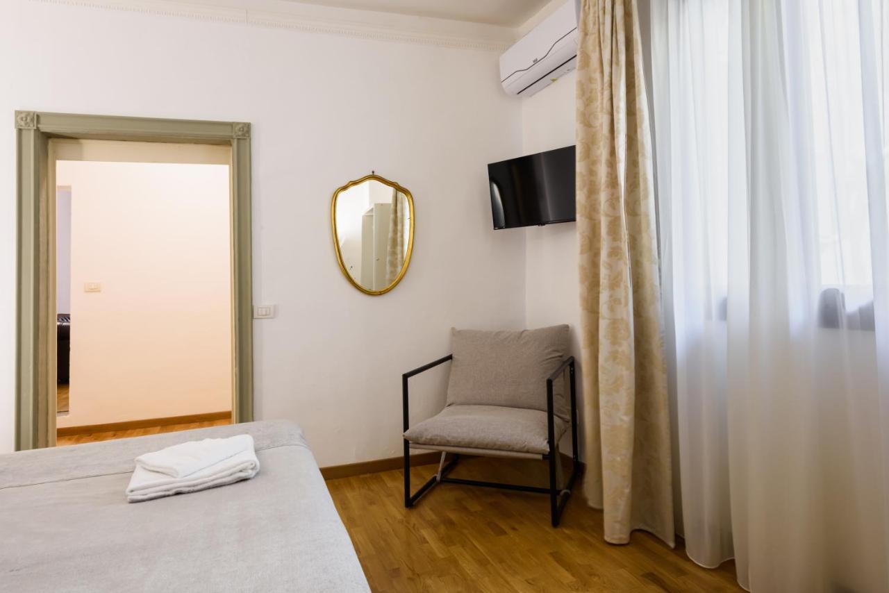 Couette-café Battistero 3*