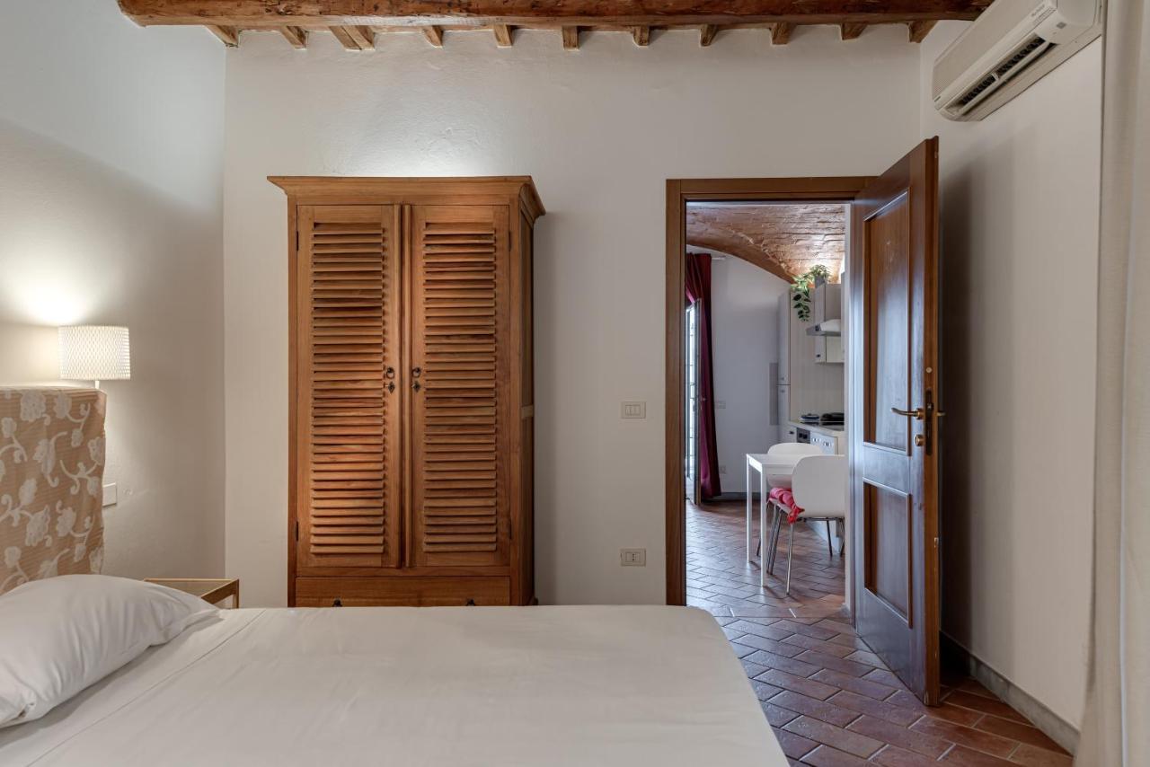 Ponte Vecchio Apartment