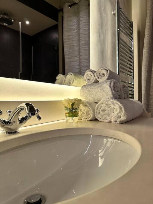 Lambe Next To Ponte Vecchio And Uffizi - Lovetheapartments Apartment Florence