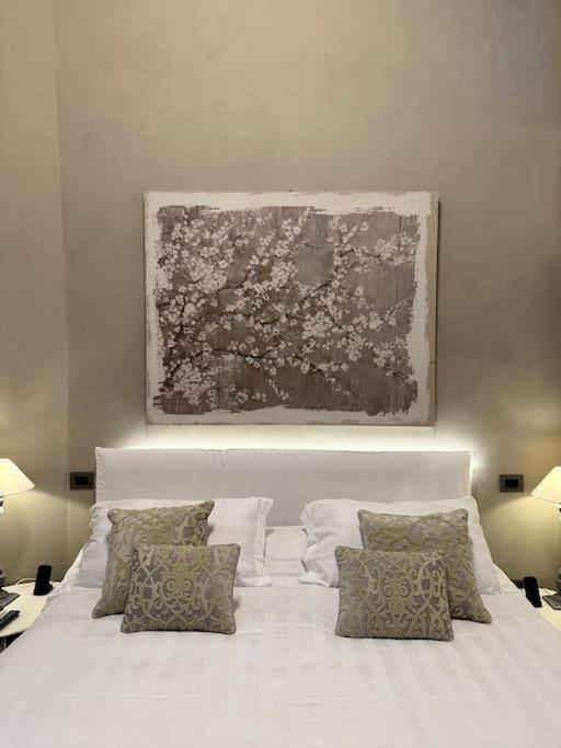 Lambe Next To Ponte Vecchio And Uffizi - Lovetheapartments Apartment