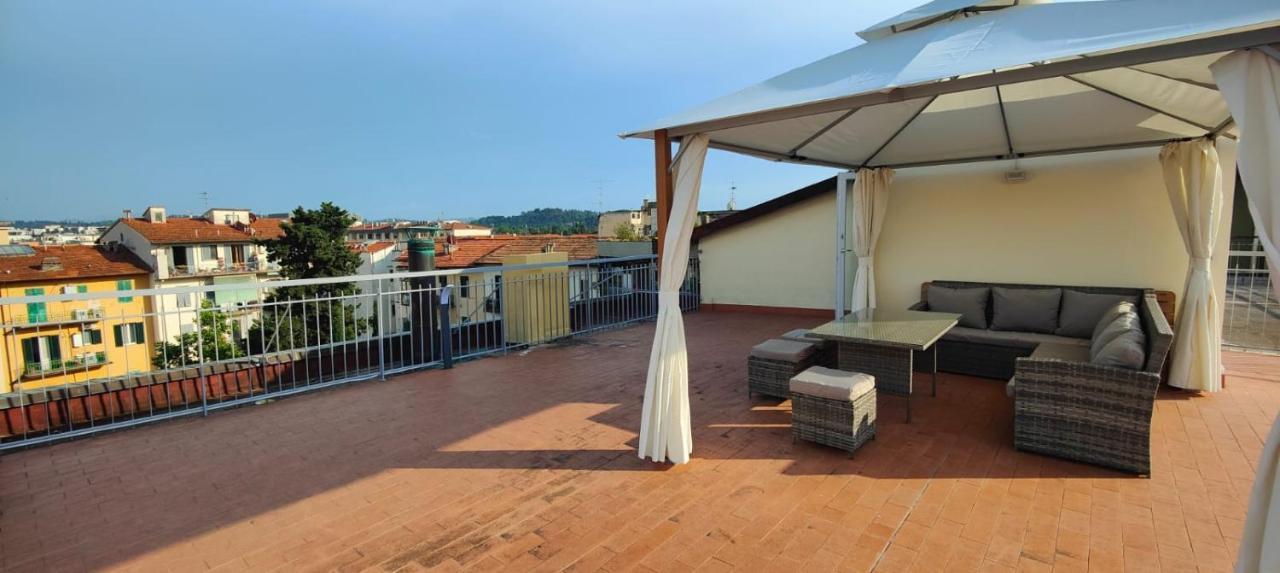Alice House With Amazing Terrace Apartment