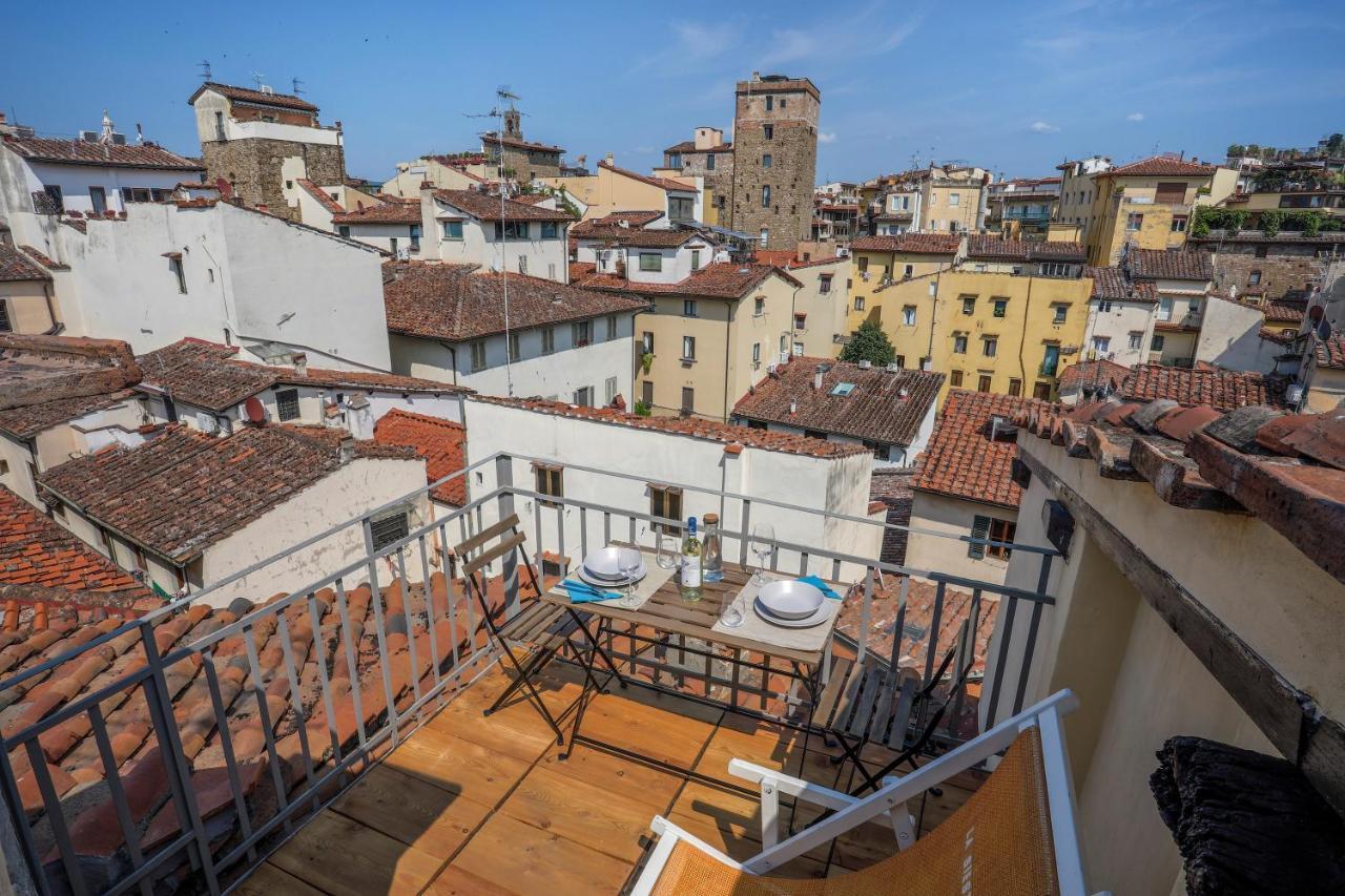 Apartment Panoramic Loft With Terrace Near Ponte Vecchio *
