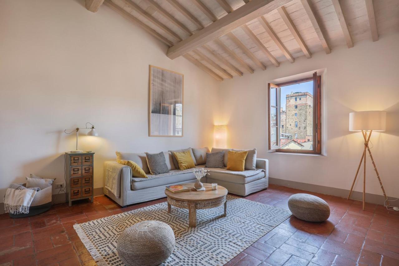 Apartment Panoramic Loft With Terrace Near Ponte Vecchio *