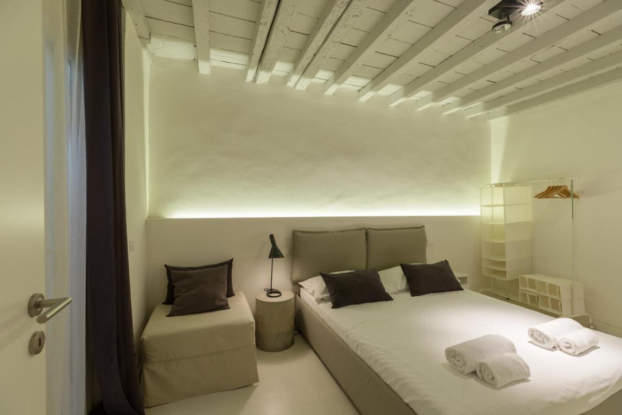 Pinti Patio Apartment Florence