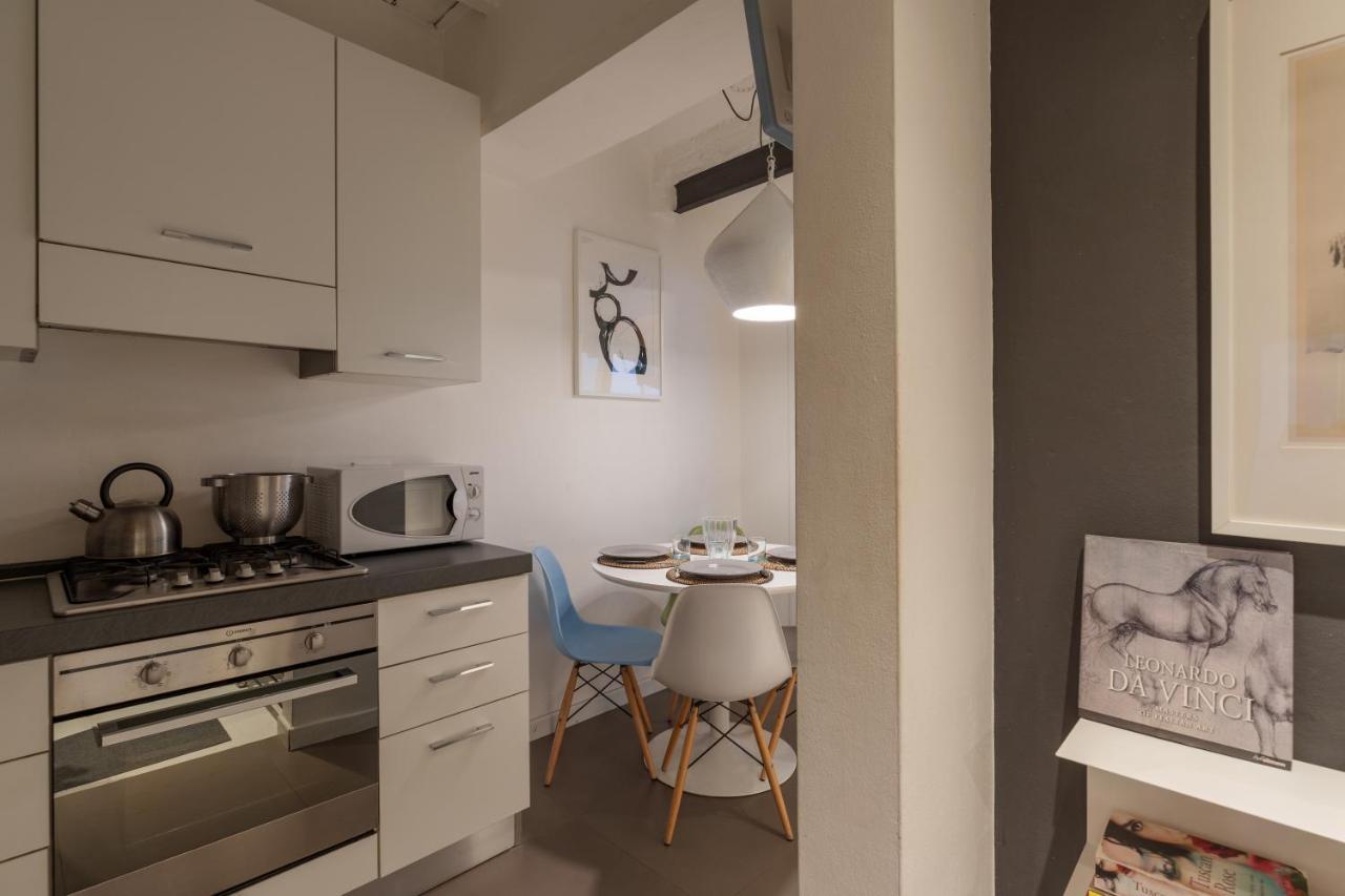 Pinti Patio Apartment Florence