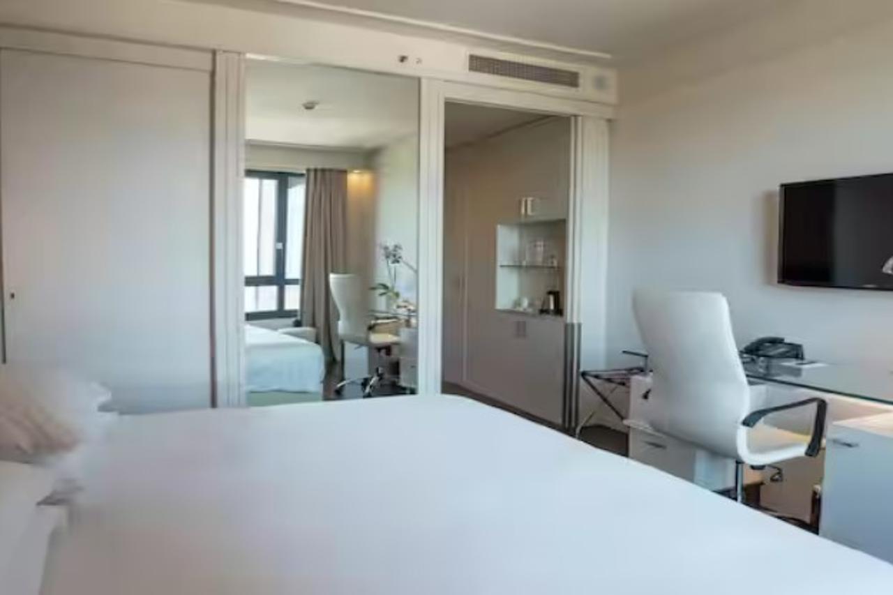 Hotel Doubletree By Hilton Metropole 4*