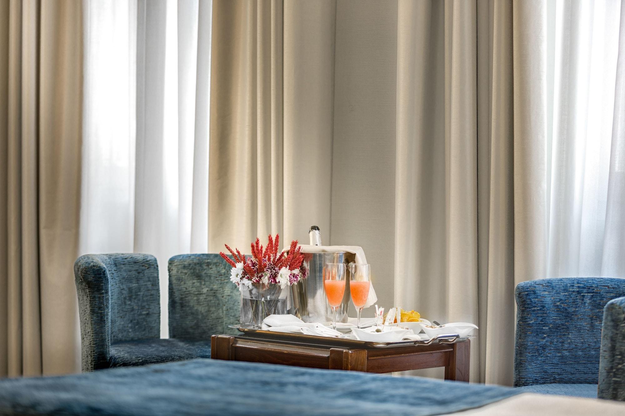 Rivoli Boutique 4* Florence