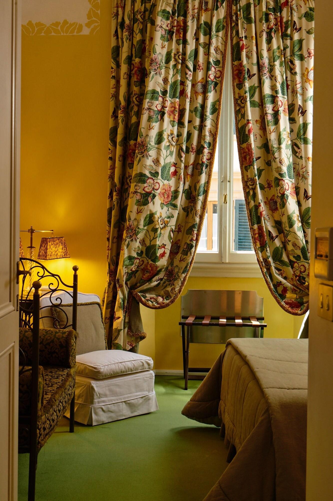 Hotel Casa Howard - Residenza D'epoca Florence