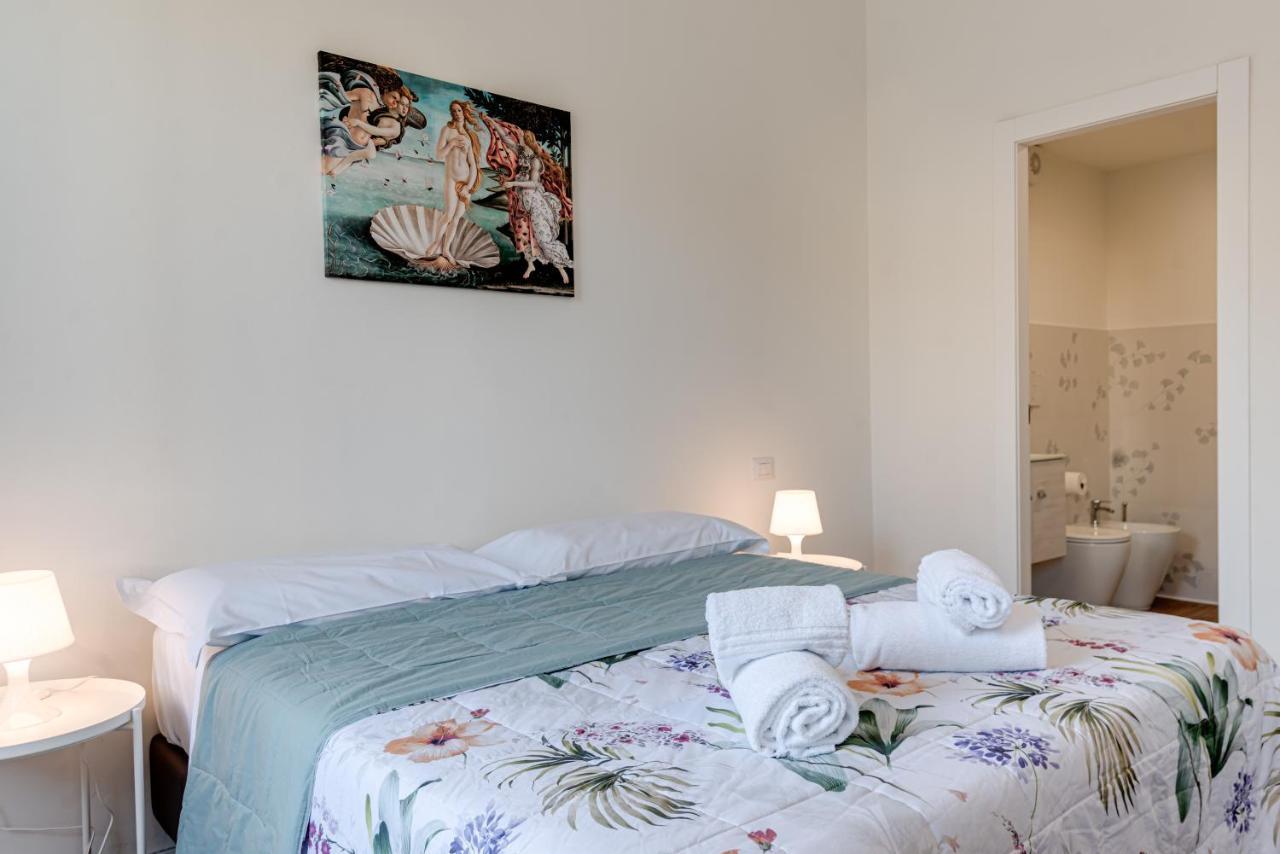 Palazzuolo Apartment Florence