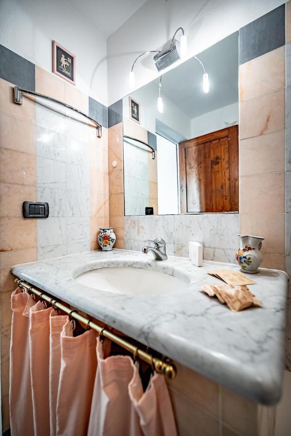 Yid Laura Appartement Florence