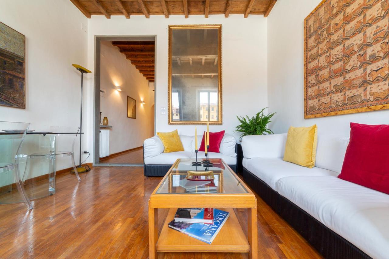 Apartment Santa Croce With A Stunning View Florence