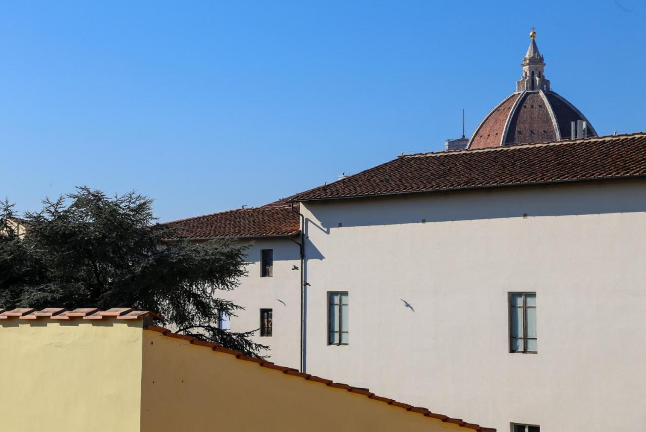 Apartment Florence- Borgo Pinti With Frescoes