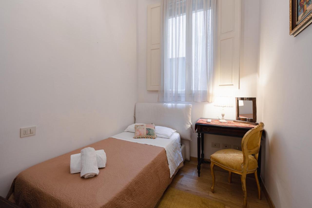 Ghibellina Elegant With 4 Bedrooms Apartment *