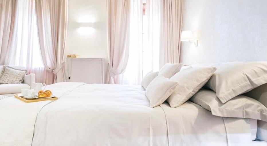Wonderful Premium In Location At The Dome In Florence, 2 Bedrooms Appartement Florence