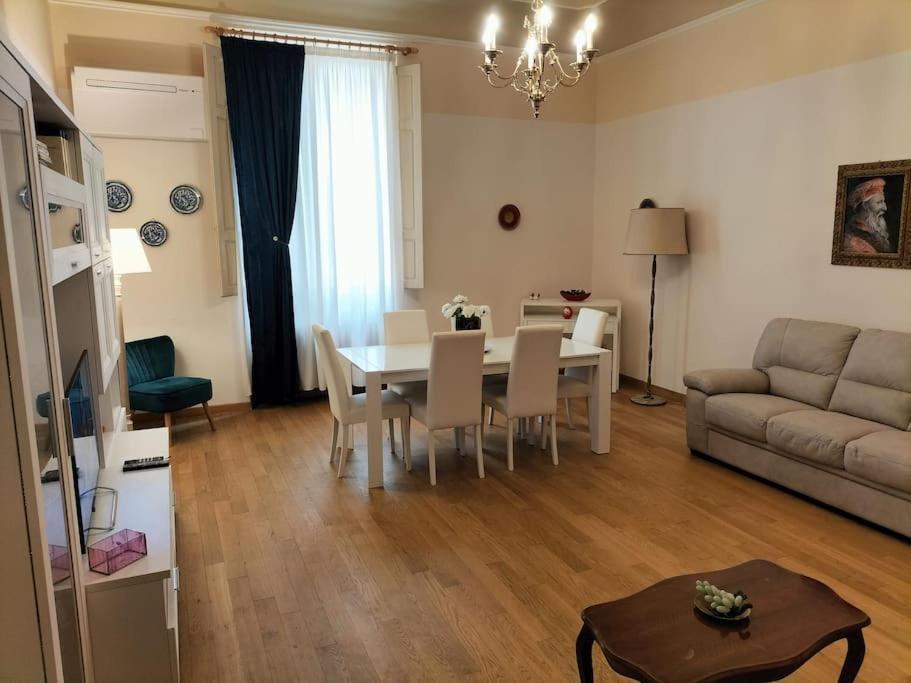 Ghibellina Elegant With 4 Bedrooms * Florence