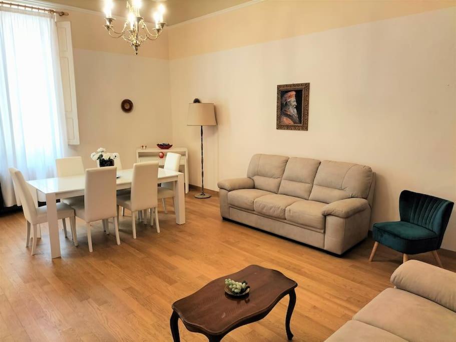 Appartement Ghibellina Elegant With 4 Bedrooms *