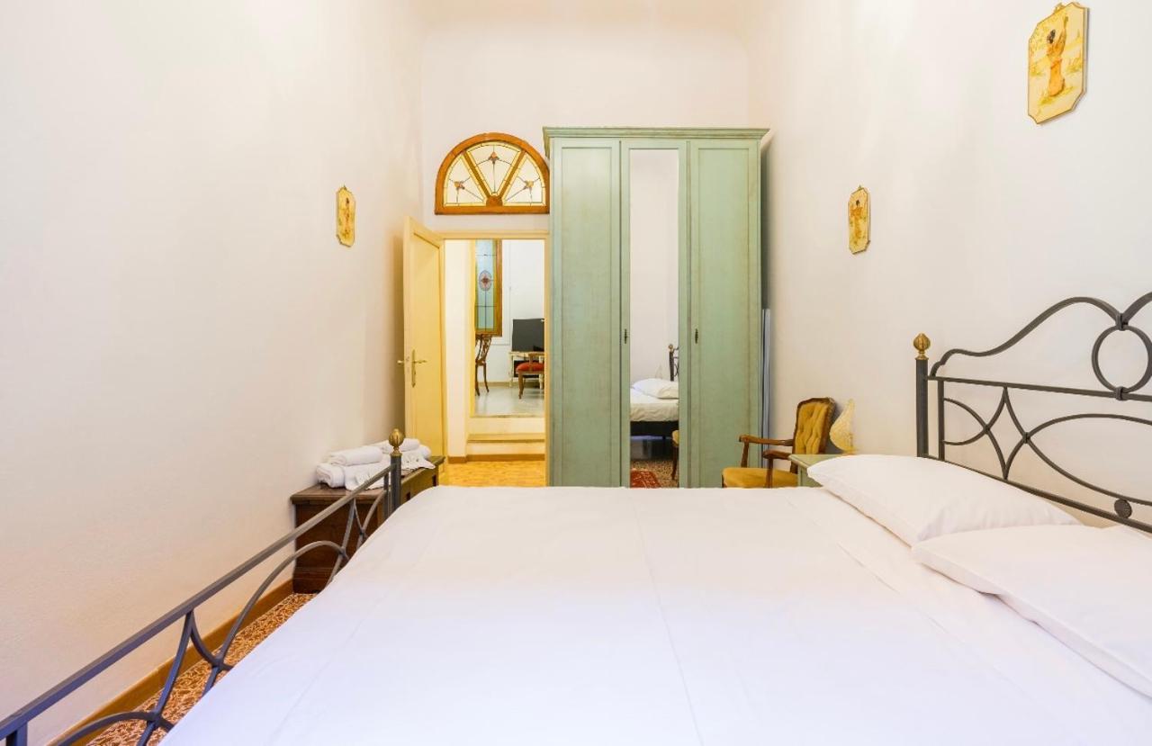 Central And Spacious Appartement *