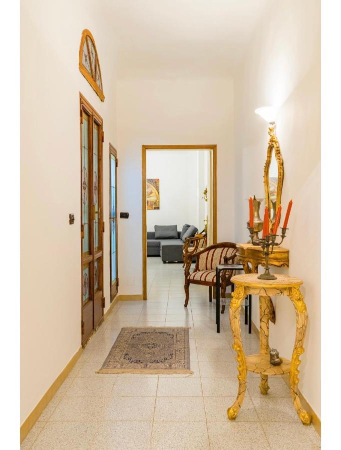 Appartement Central And Spacious