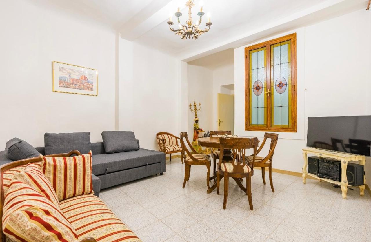 Central And Spacious Appartement *