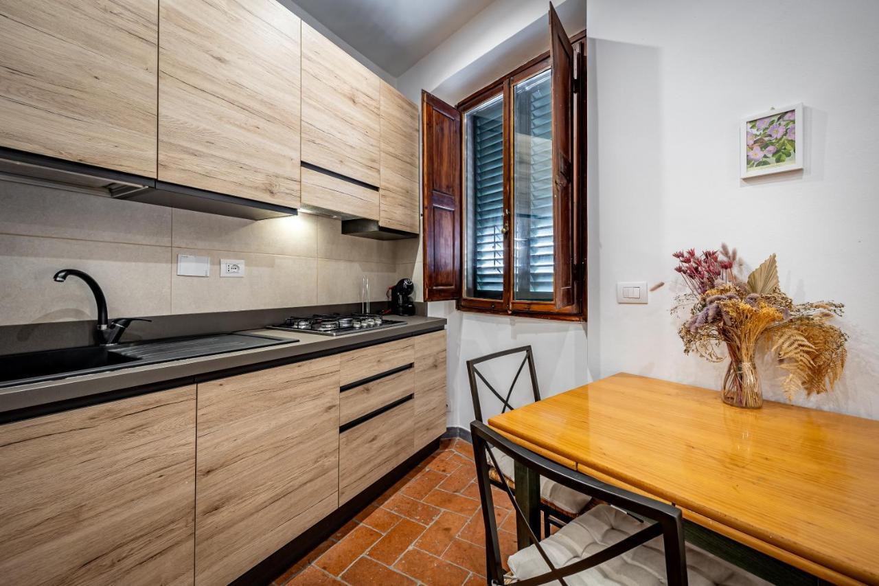 Appartement Roommo Via Dei Pilastri Ambra Florence