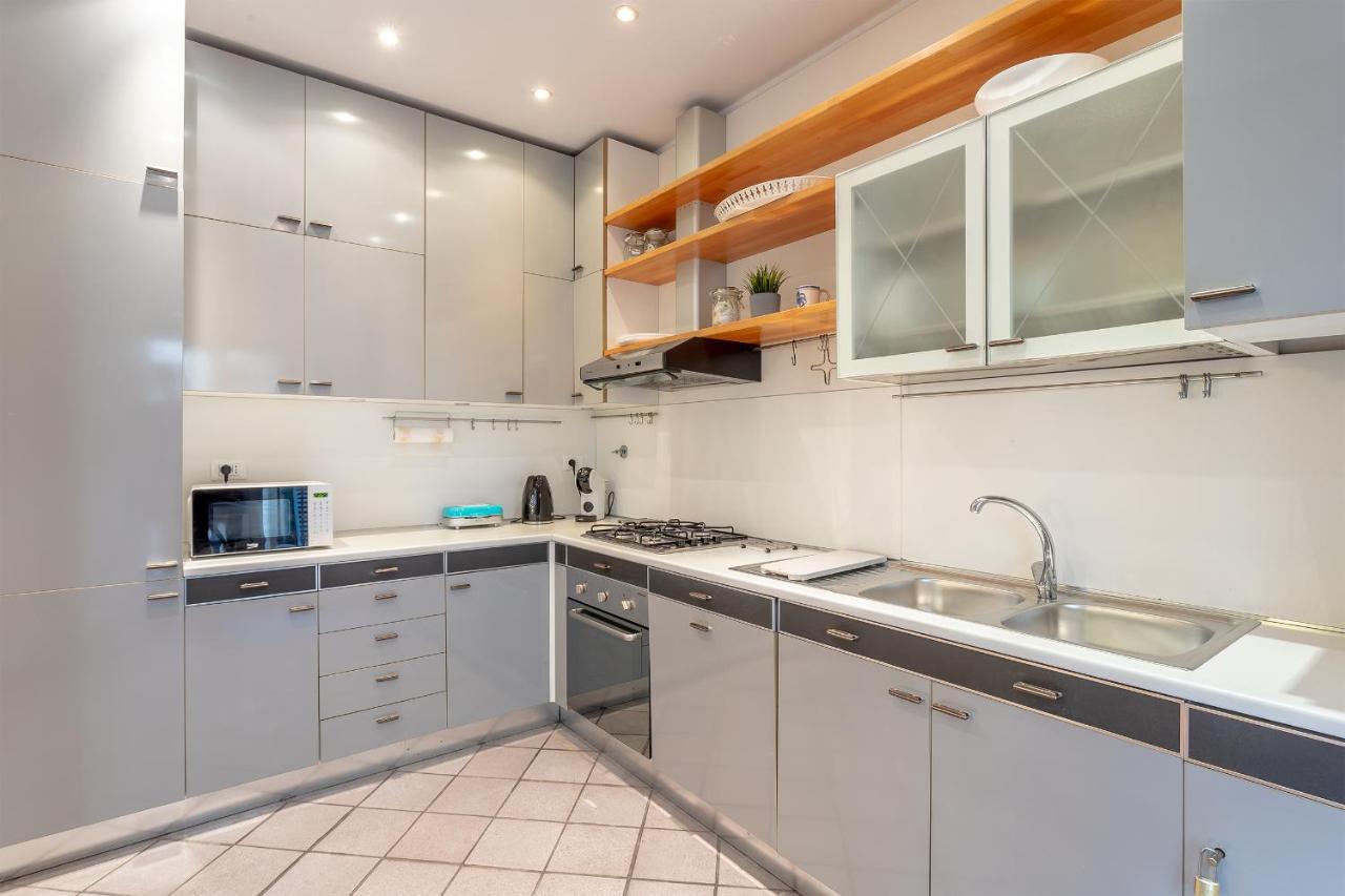 La Perla Del Borgo Appartement *