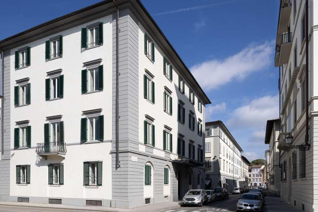 Anglo American Curio Collection By Hilton Florence