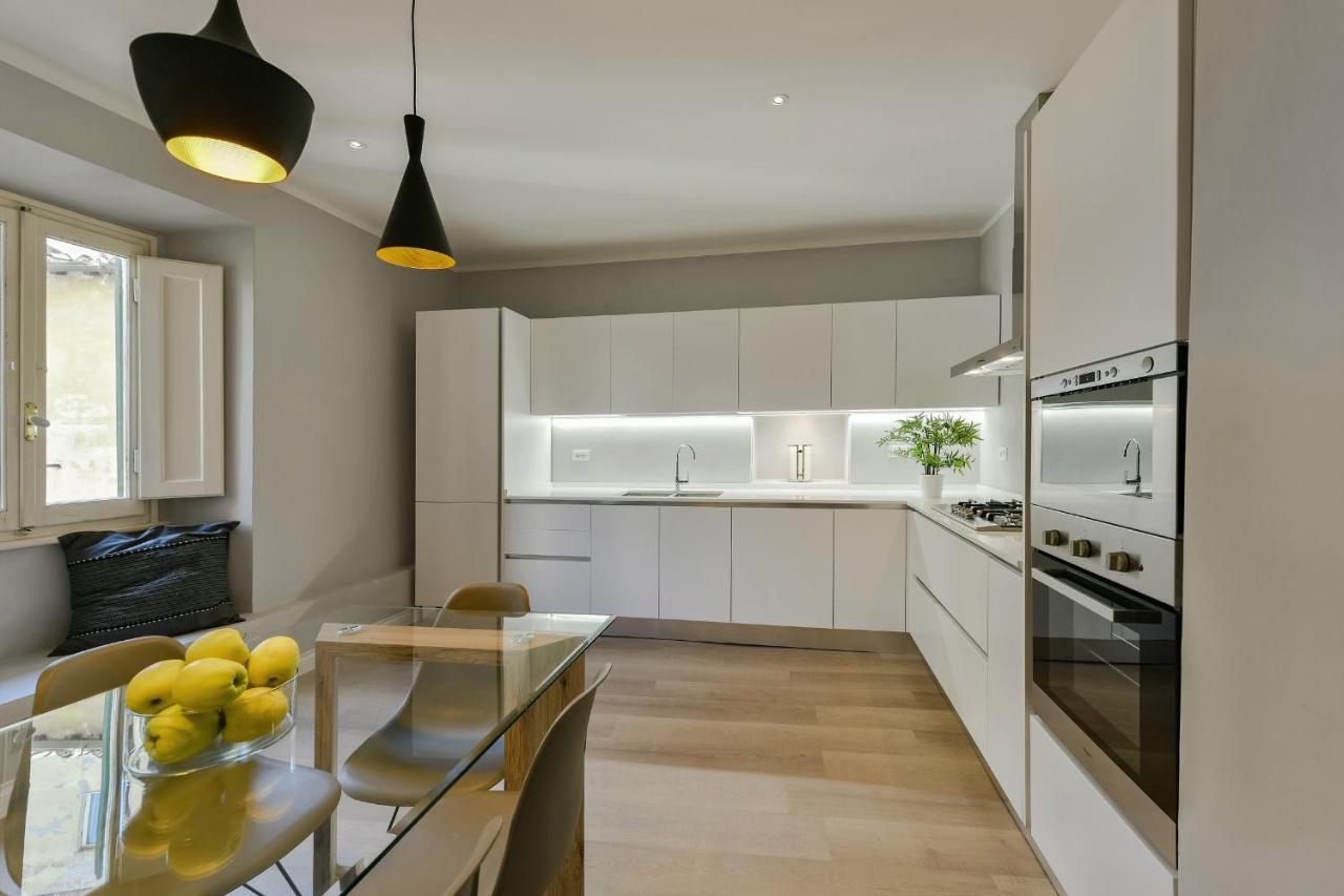 - Dello Sprone Apartment
