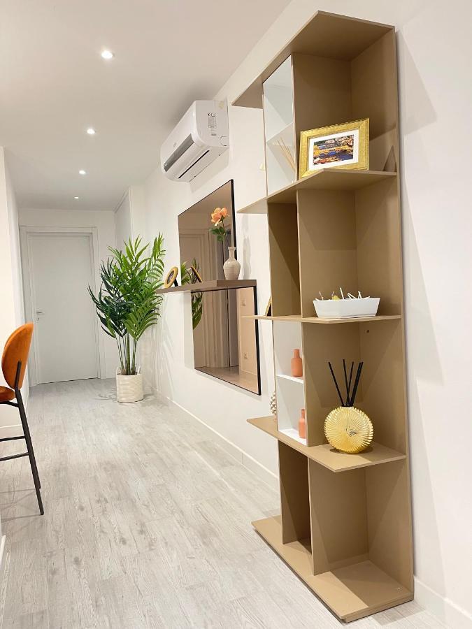 Casa Cavour Brown Apartment
