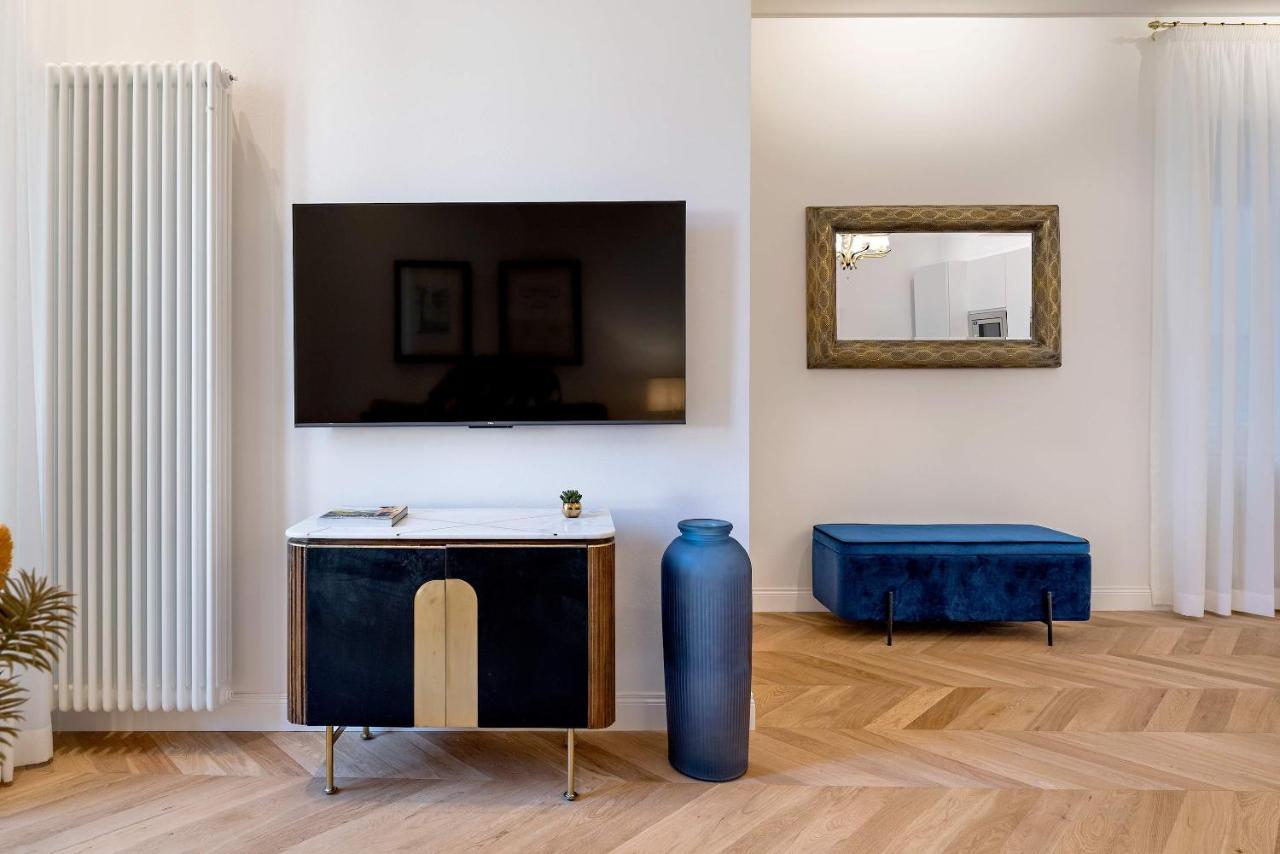 Genteel Giraldi Appartement *