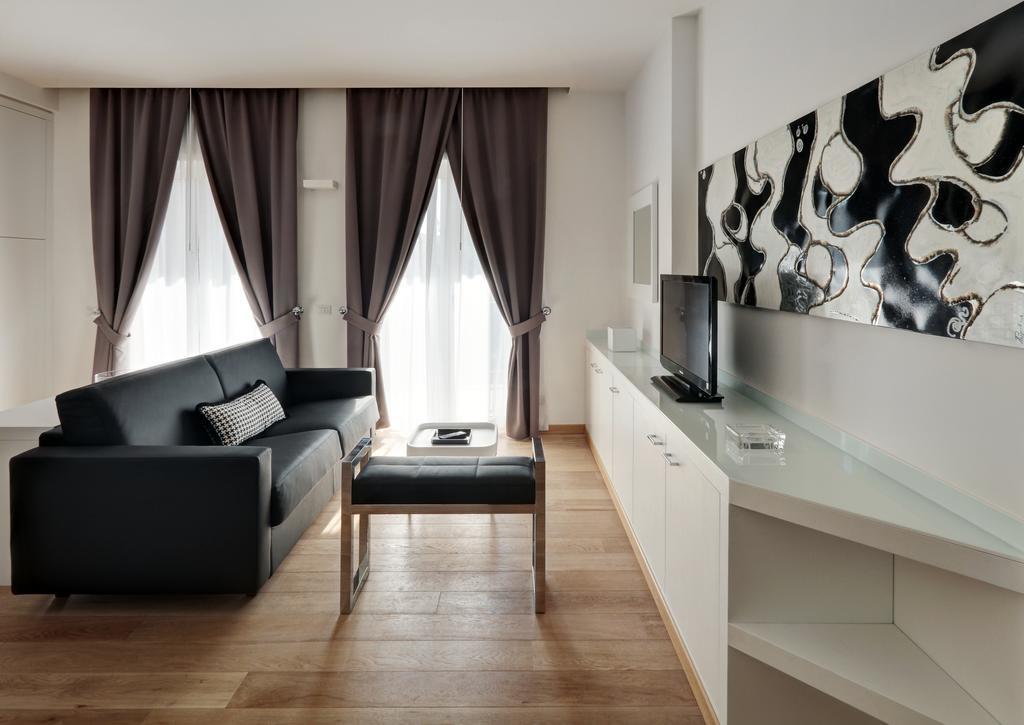 Lhp Apartment *