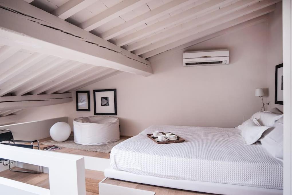 Apartment Modern Loft 2pax- Ponte Vecchio *