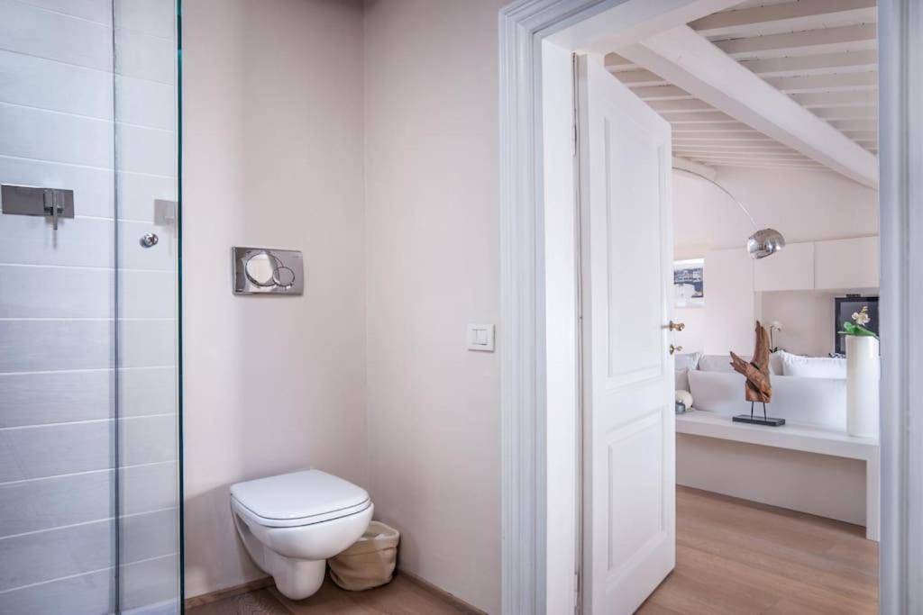 Apartment Modern Loft 2pax- Ponte Vecchio Florence