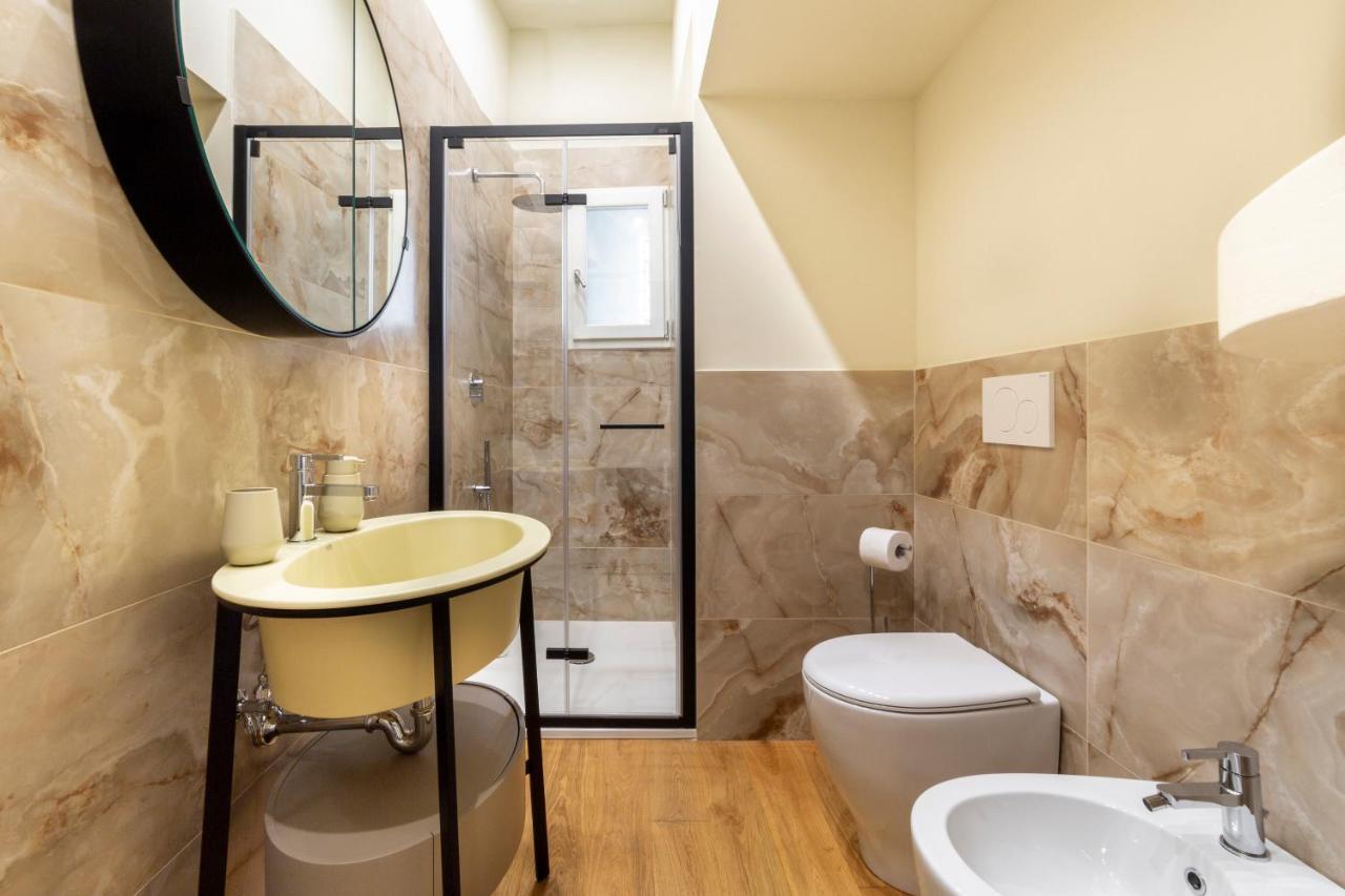 Apartment Classy Nest In A Historical Palace Florence
