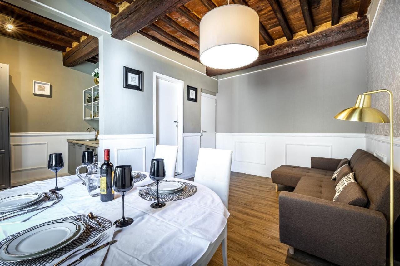 Florentine Experience In Santa Croce Apartment *