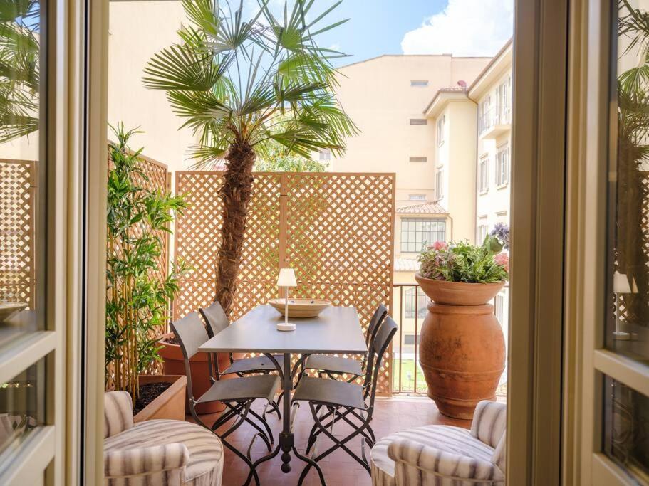 Casa Silvia - Honeymoon Flat With Terrace Florence