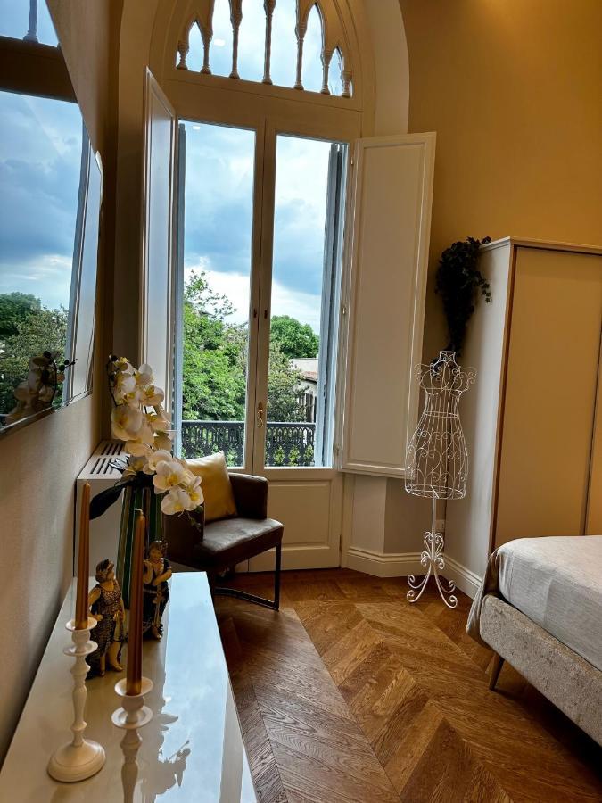 Elegance In The Center Of Florence: Palazzo