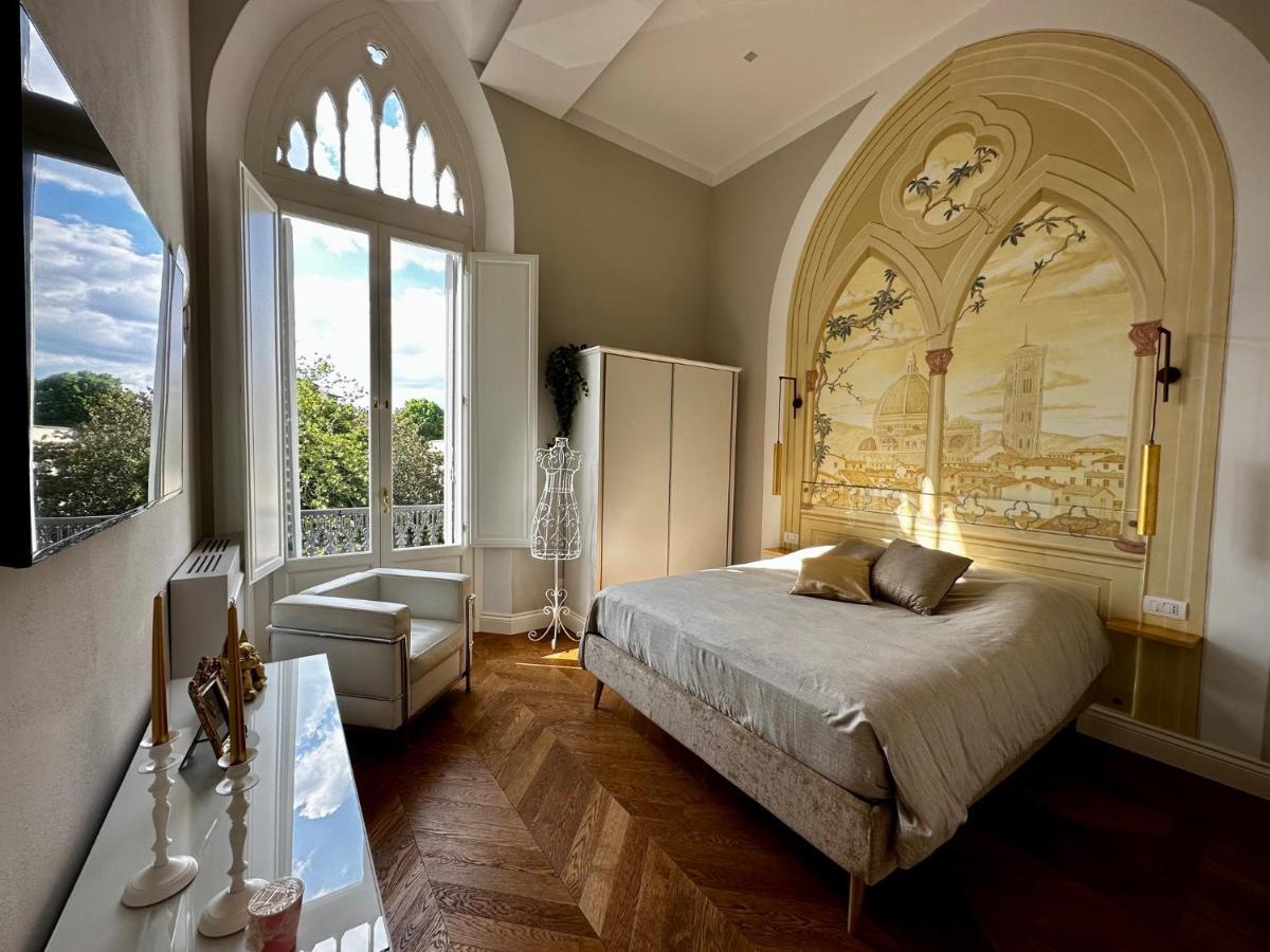 Elegance In The Center Of Florence: Palazzo Apartment Florence