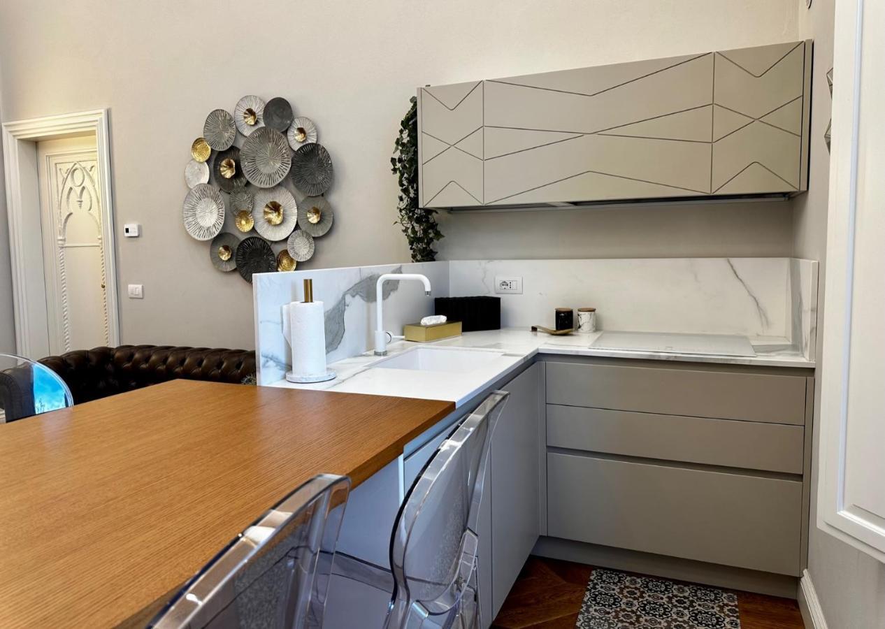 Apartment Elegance In The Center Of Florence: Palazzo *