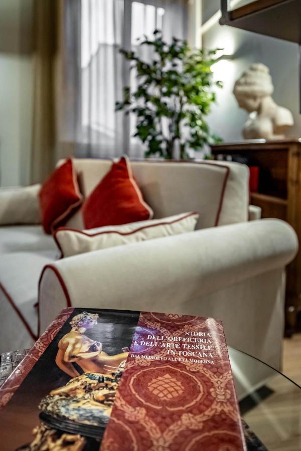 Yid Penthouse In Santa Croce Florence