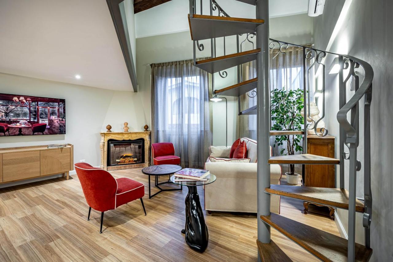 Yid Penthouse In Santa Croce Appartement