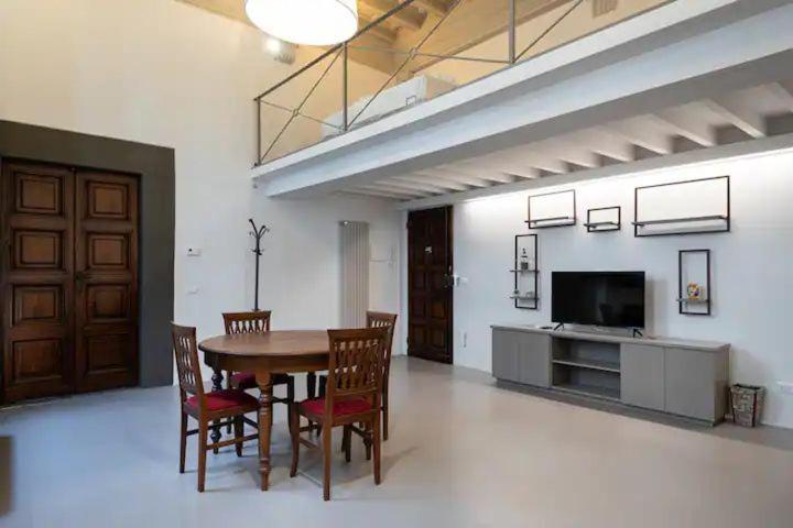 Apartment Unyca Domus22 Duomo Florence