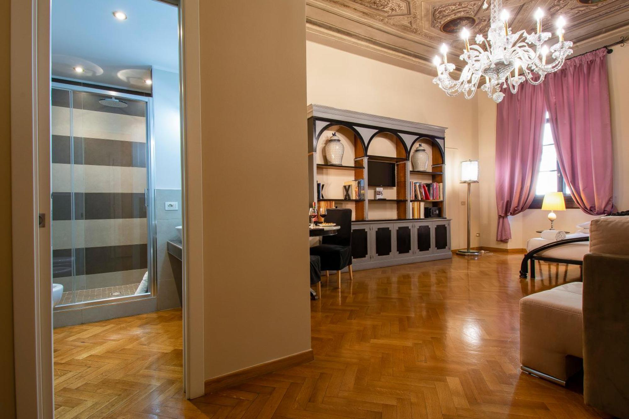 Bed & Breakfast N4u Florence