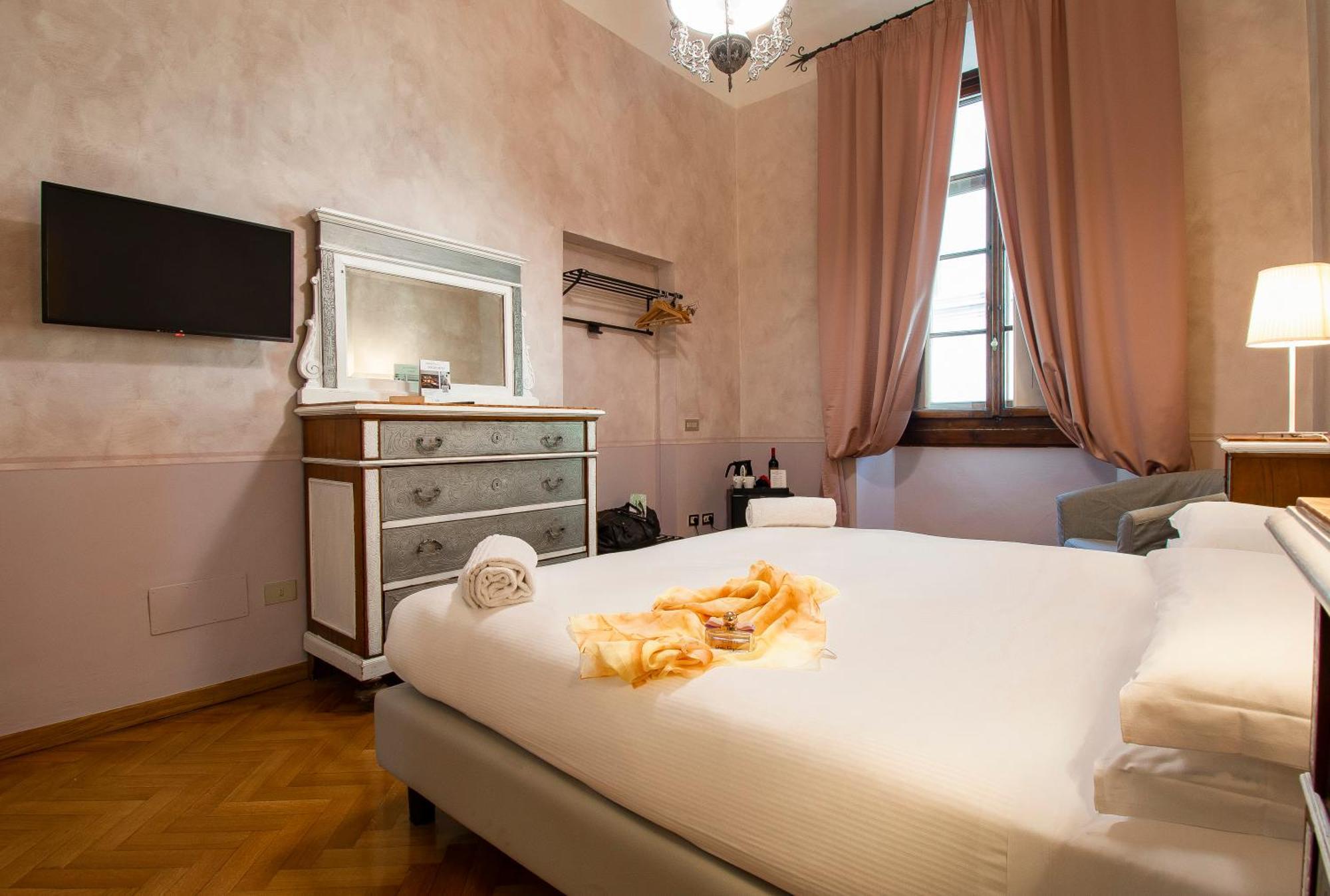 N4u 3* Florence