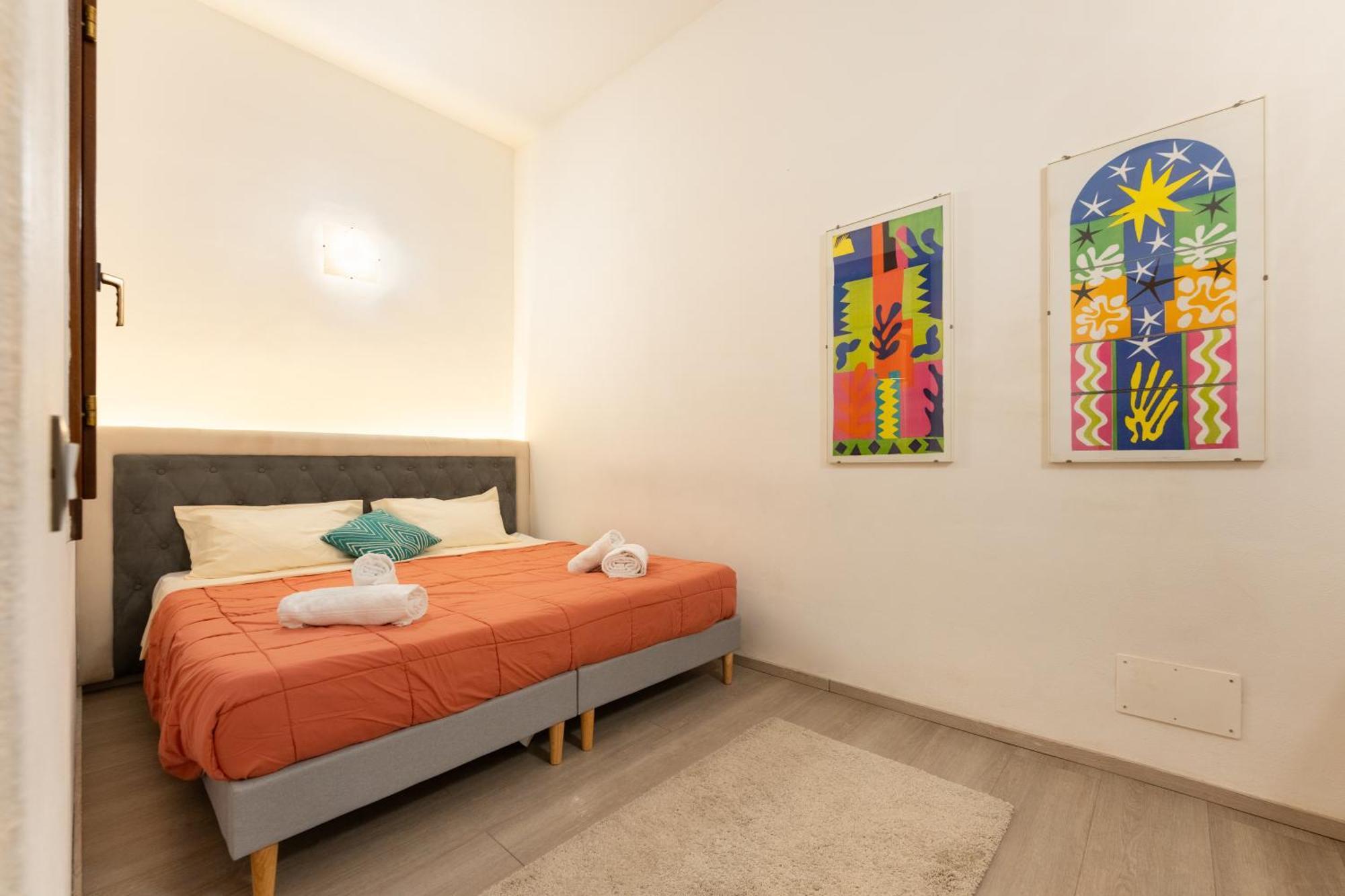 Pergola - 1 Bdr Flat With Inner Courtyard Apartment *