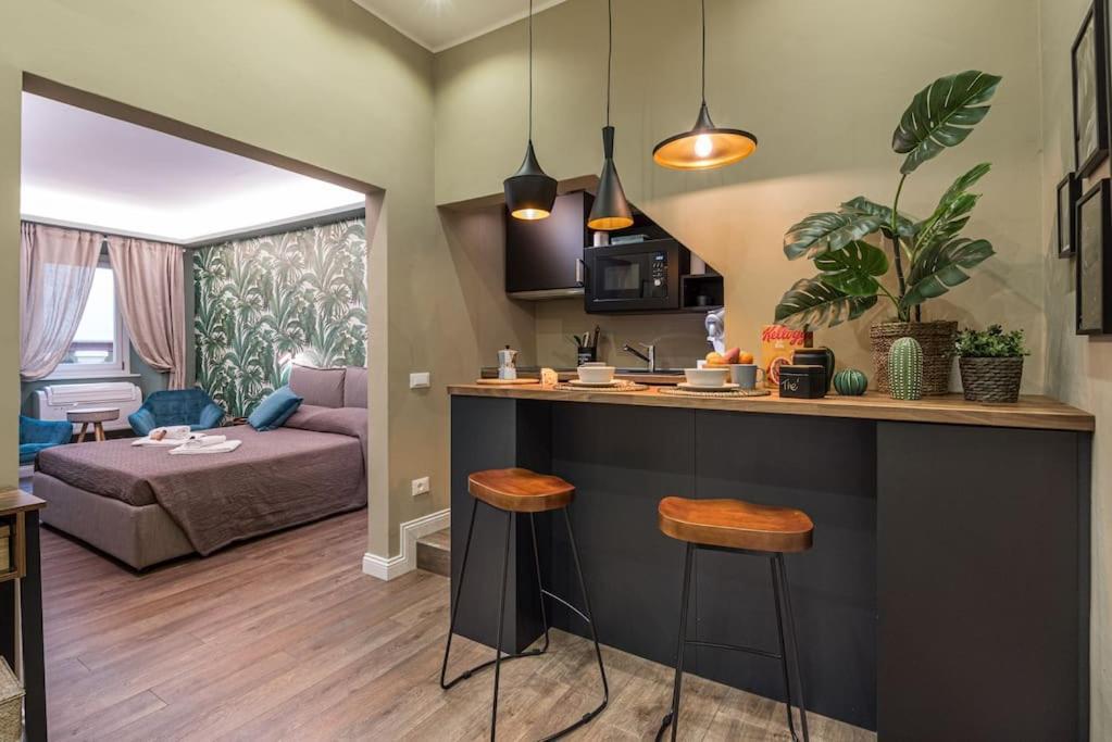 Apartment Jungle Mood Behind Piazza Signoria Florence