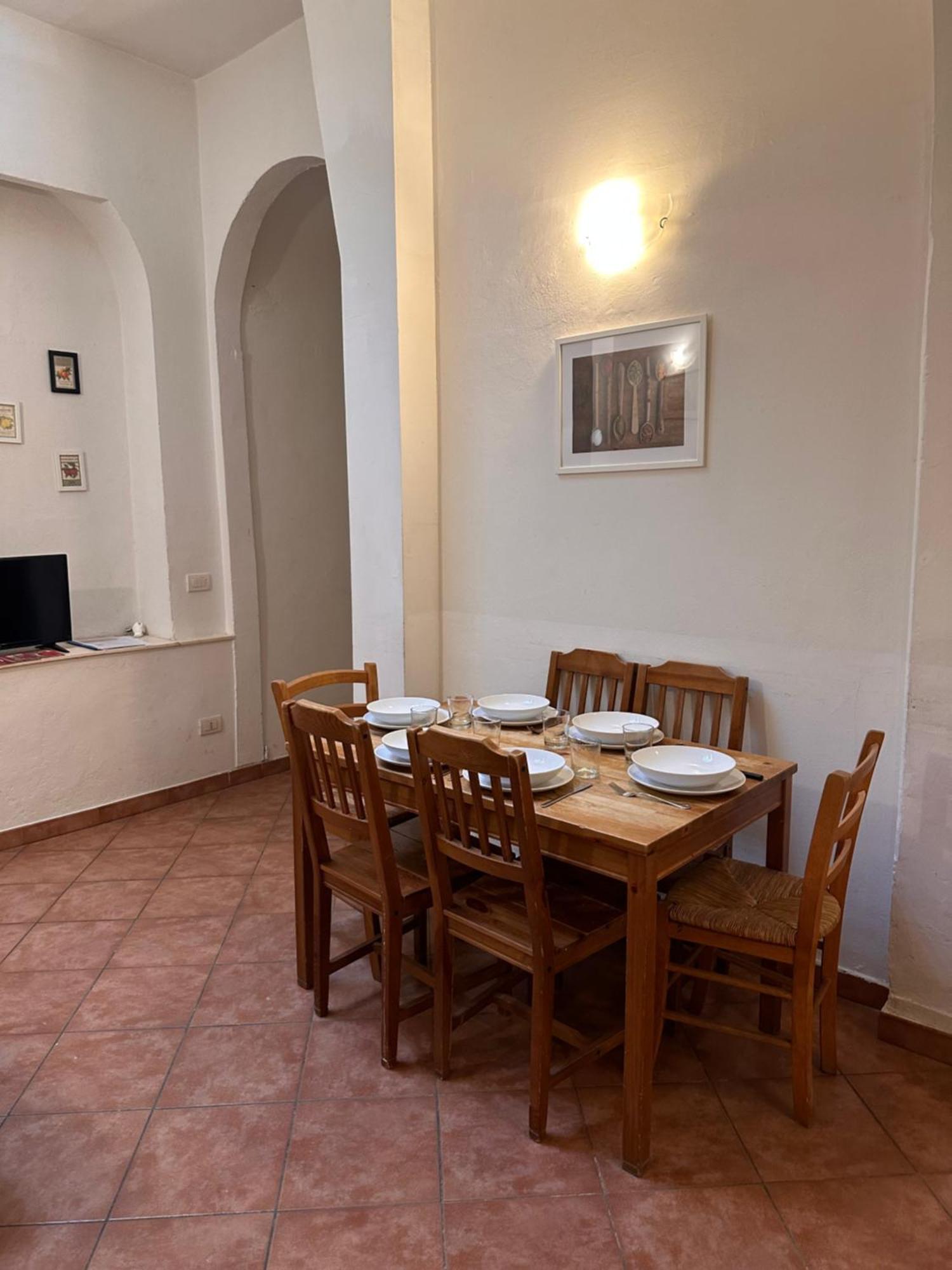 A Due Passi Dall'accademia Apartment