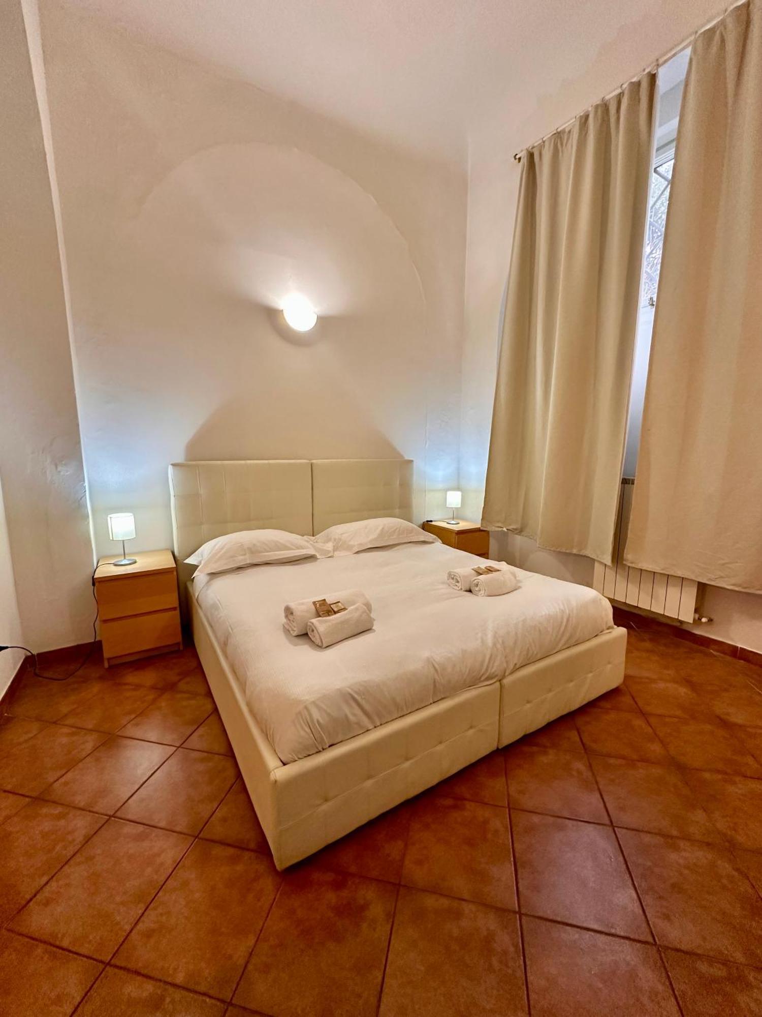Apartment A Due Passi Dall'accademia *