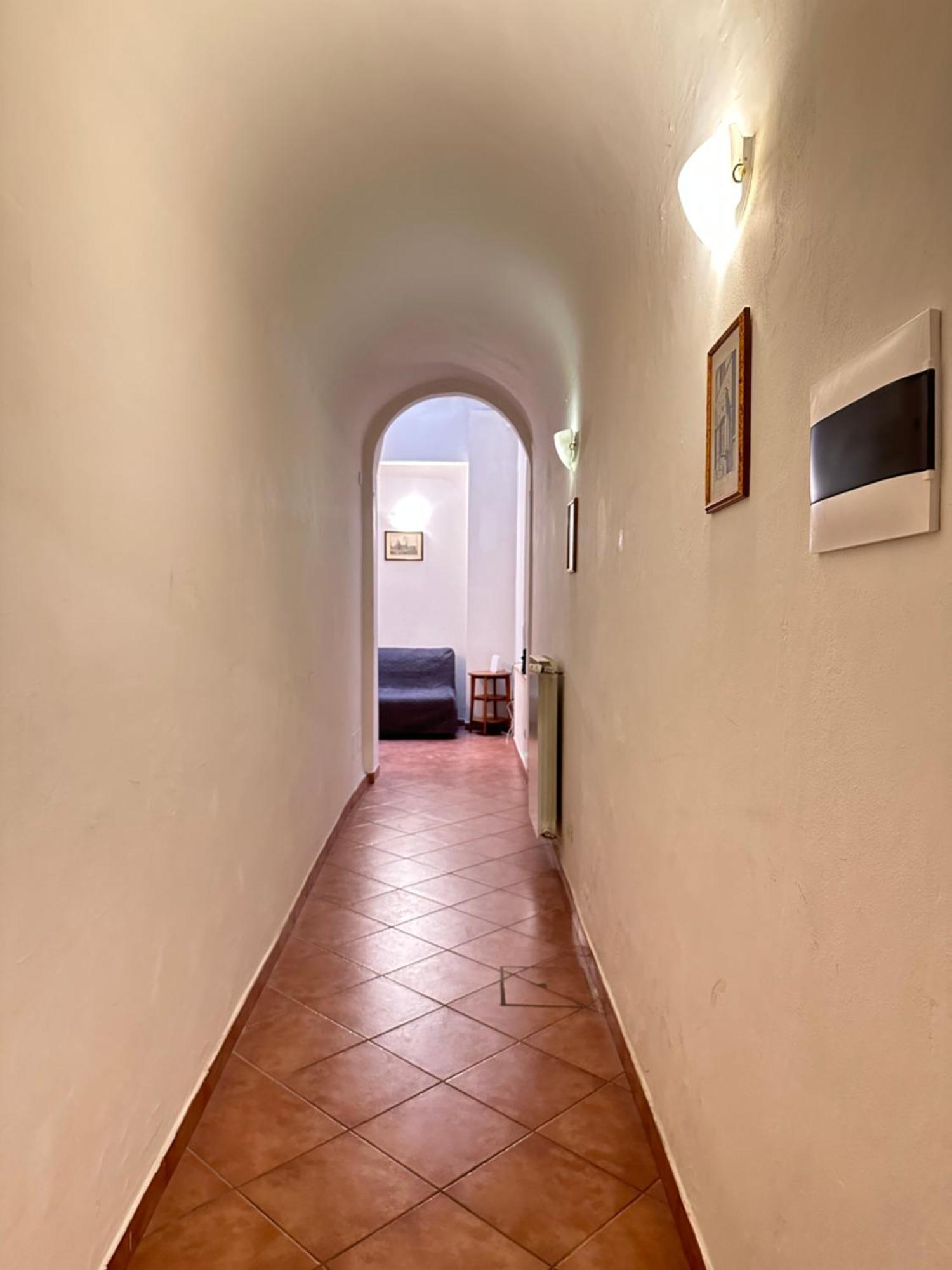 A Due Passi Dall'accademia Apartment *