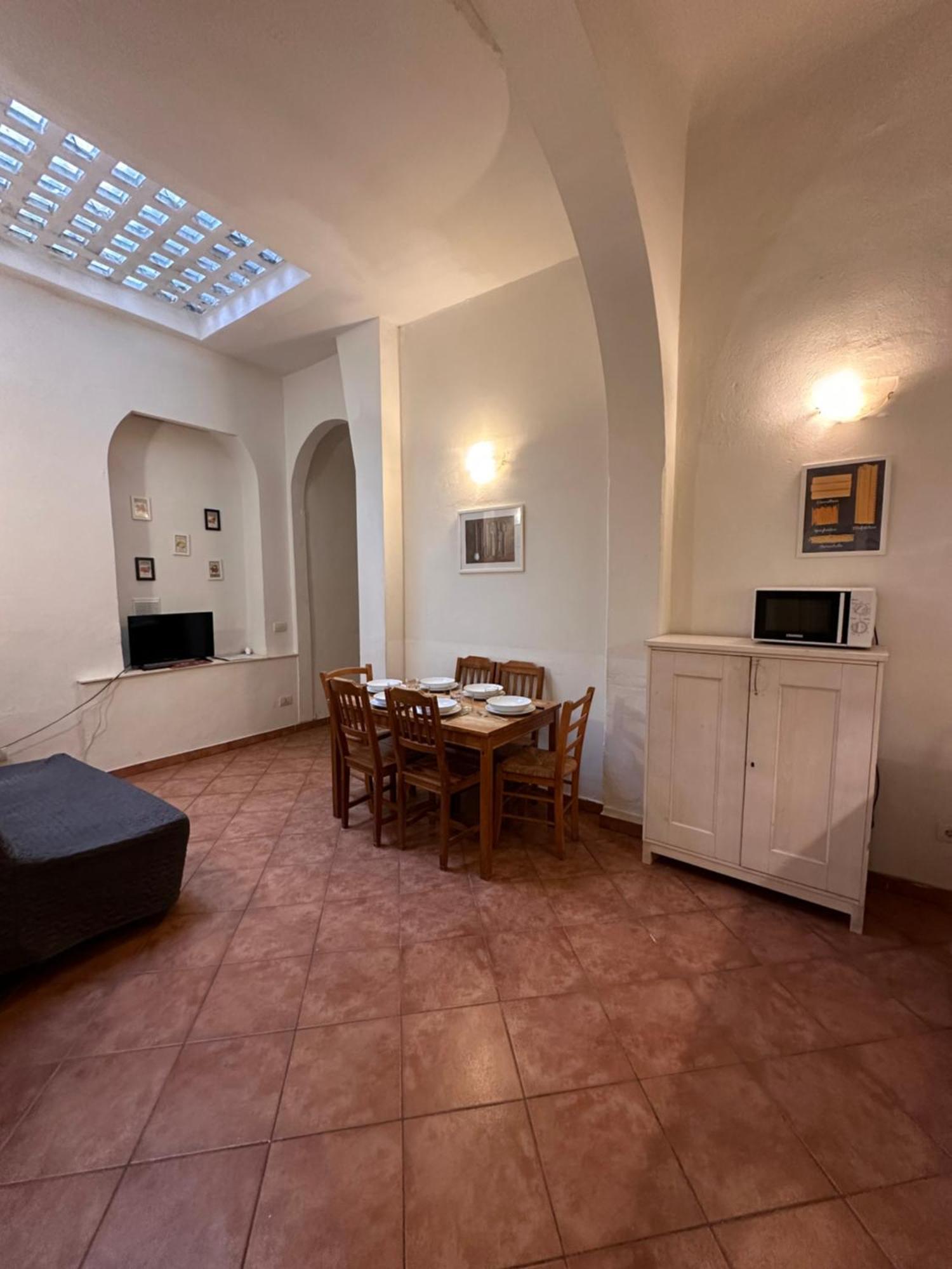 Apartment A Due Passi Dall'accademia