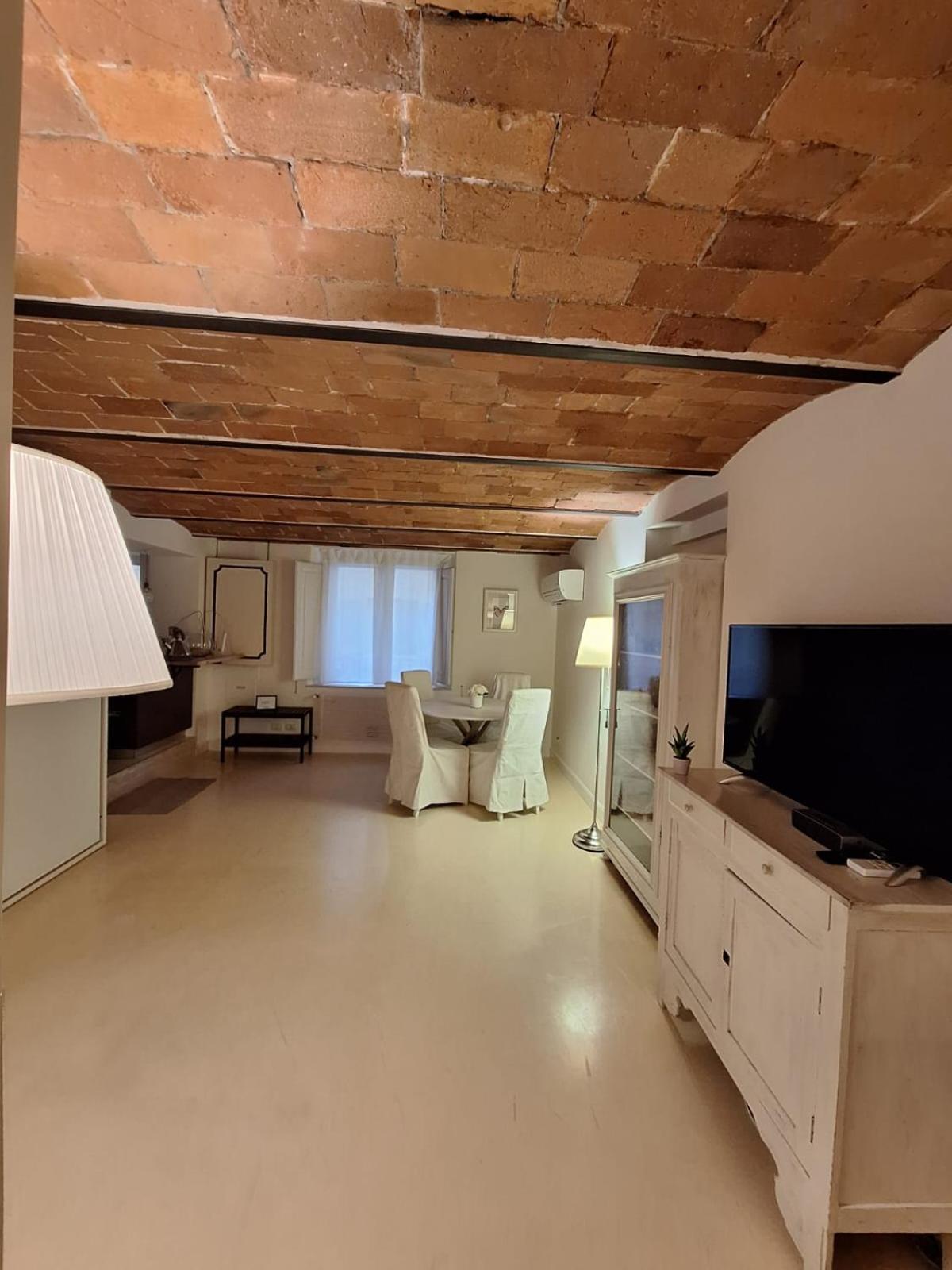 Apartment Cozy & Charming Florentine Hideaway